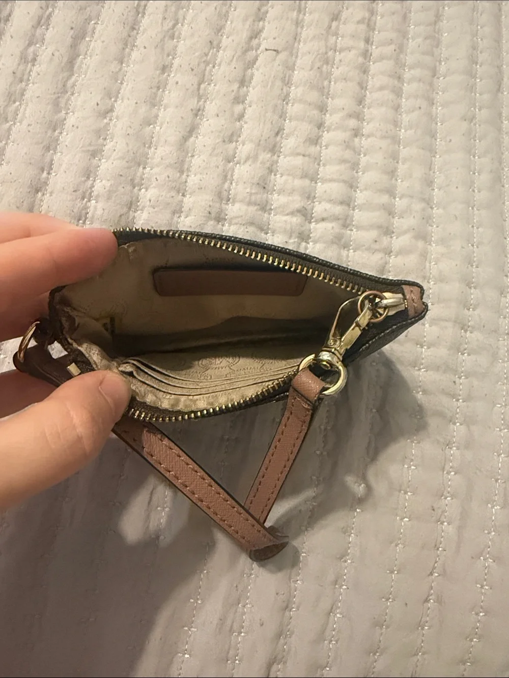 Michael Kors compact michael